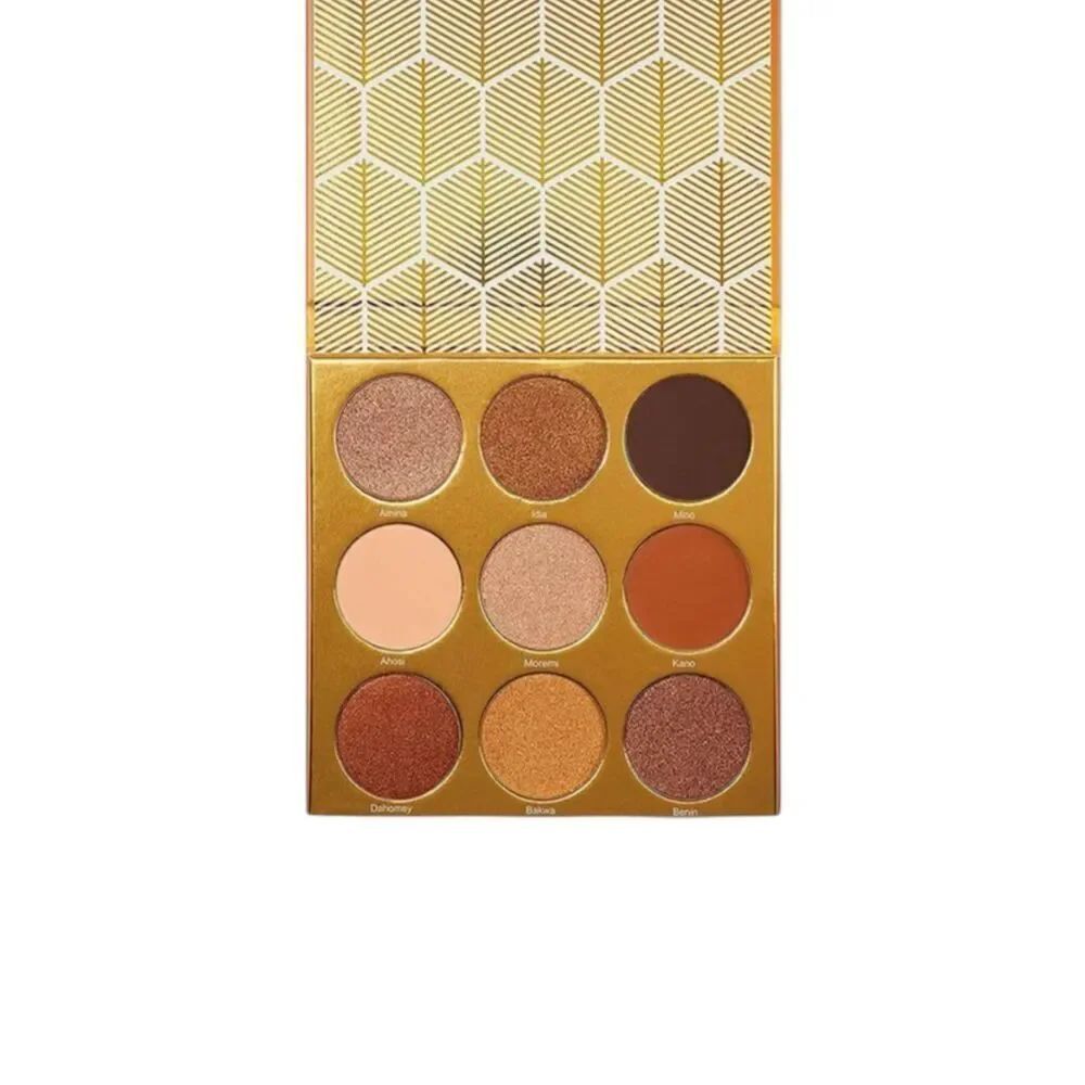 Makeup Bundle - Picture 15 of 16